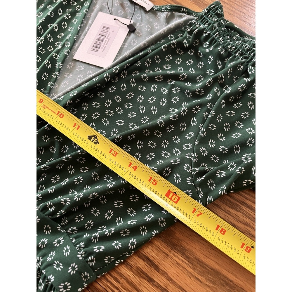 Petite Assembly Women's Petite Half Sleeve Floral Wrap Dress Green/White Size MP - Picture 6 of 7